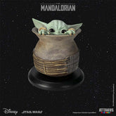 ATTAKUS Statue - Star Wars, Classic Collection 1/5 - Grogu 'Jar' in The Mandalorian (10cm)