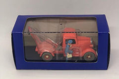 Tintinimaginatio SA, Tintin's Cars 1/43 - The Simoun Tow Truck (Chrevrolet Pick-Up 1936)