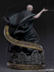 Iron Studios Statue - Wizarding World Harry Potter Replica Voldemort & Nagin (58Cm) Iron Studios