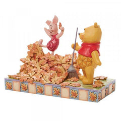 DISNEY TRADITIONS Figure - Winnie The Pooh - Piglet & Pooh Autum Leaves "Jumping into Fall" (14cm)