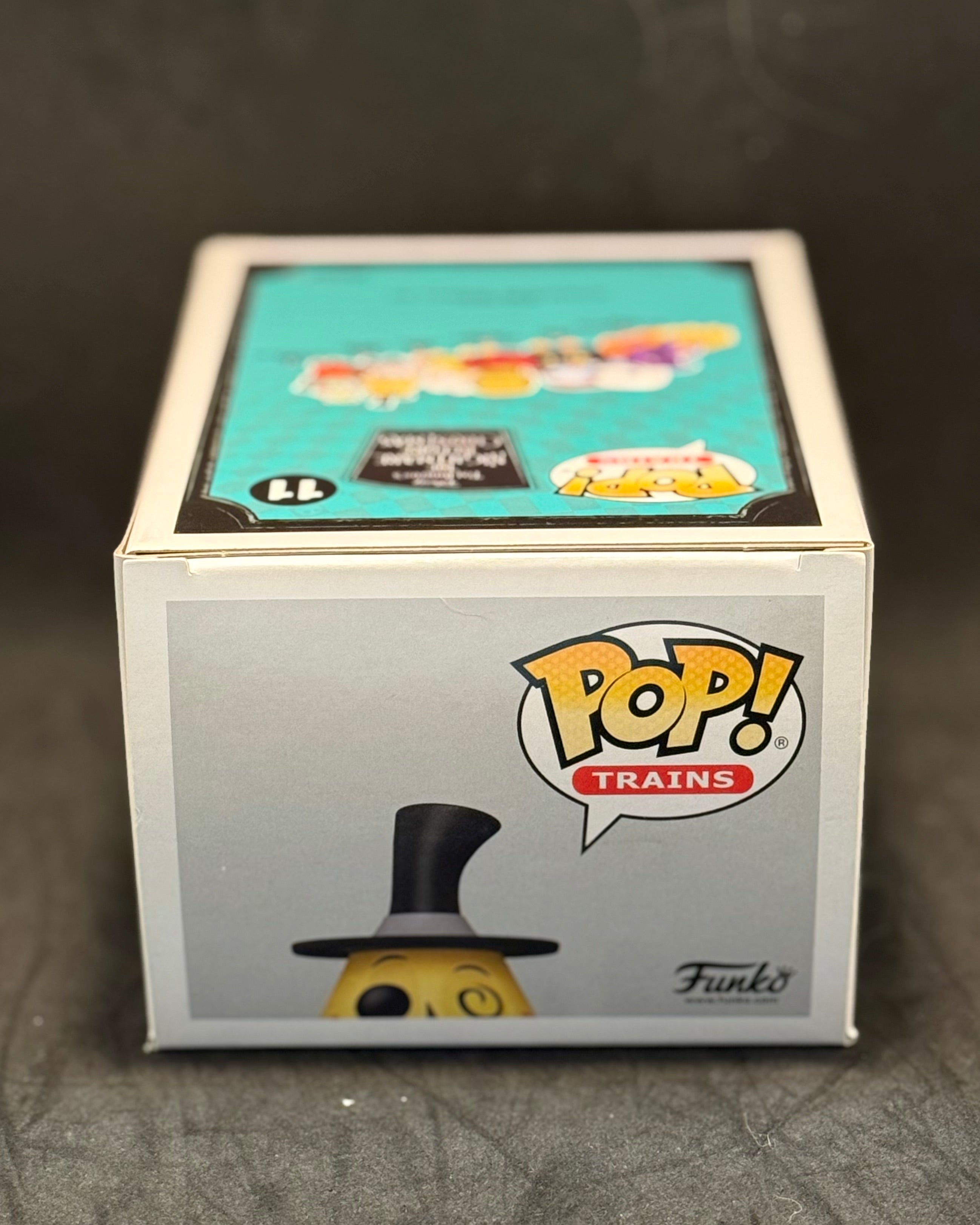 FUNKO POP Trains - Disney, The Nightmare before Christmas - Mayor in Ghost Cart (11) "Small Box Damage"