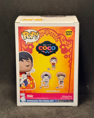 Funko POP! Disney - Coco - Miguel (GITD) (1237) Exclusive "Small Box Damage"
