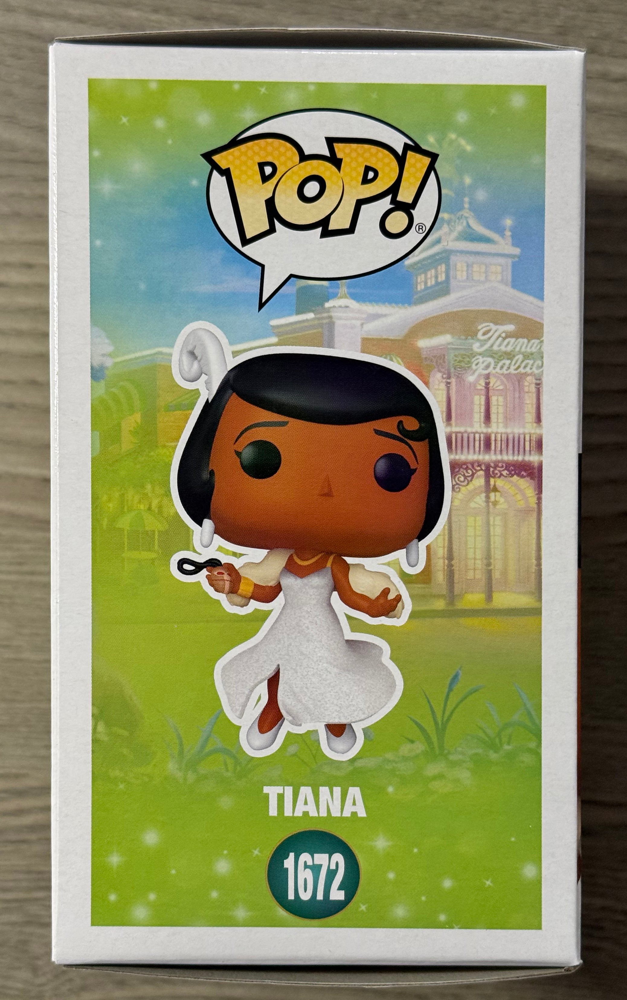 Funko POP! Disney - The Princess & The Frog - Tiana in Glittering Gown #1672 - Small Box Damage