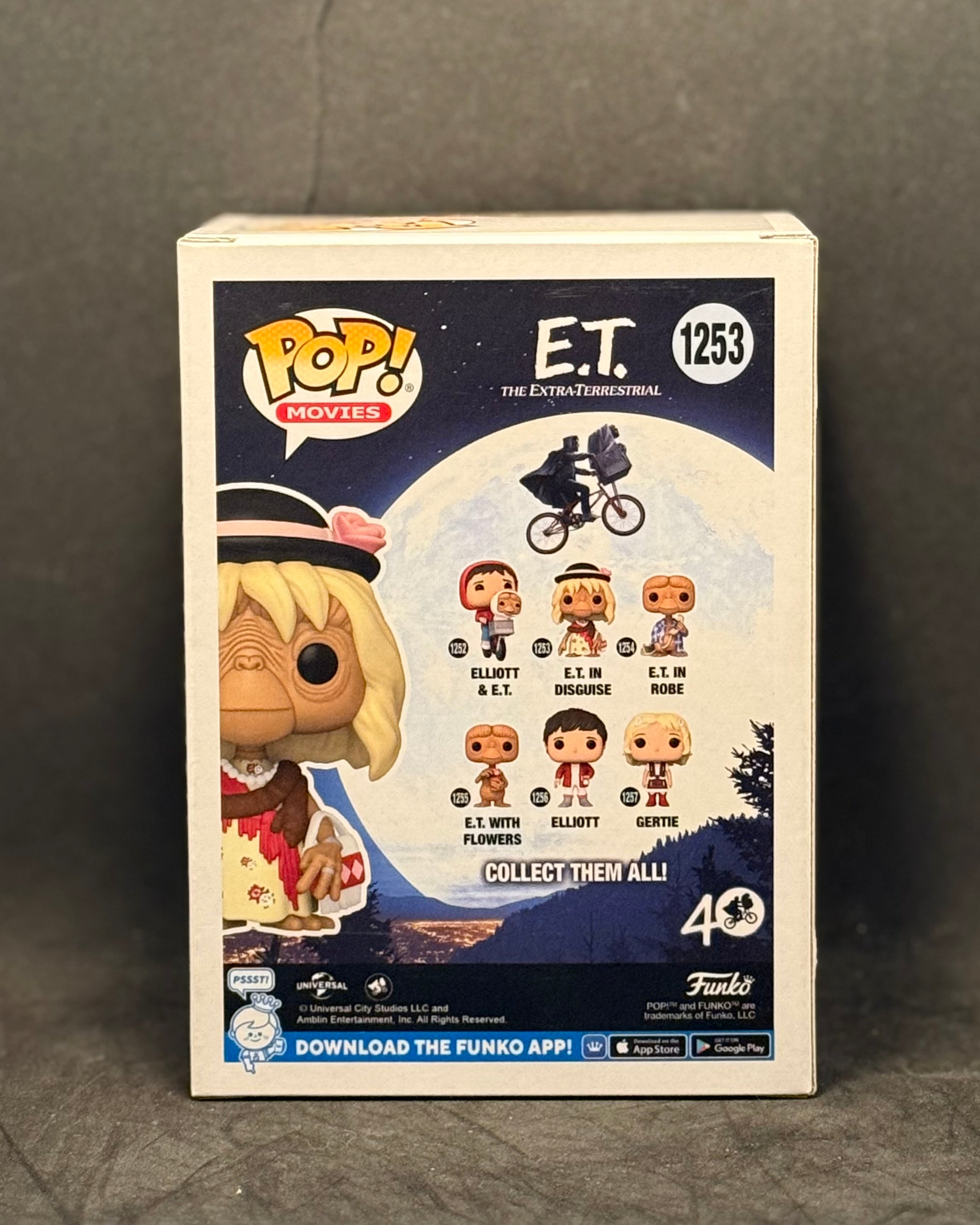 Funko POP! Movies - E.T. (40th Anniversary) - E.T. in Disguise (1253) 'Small Box Damage'