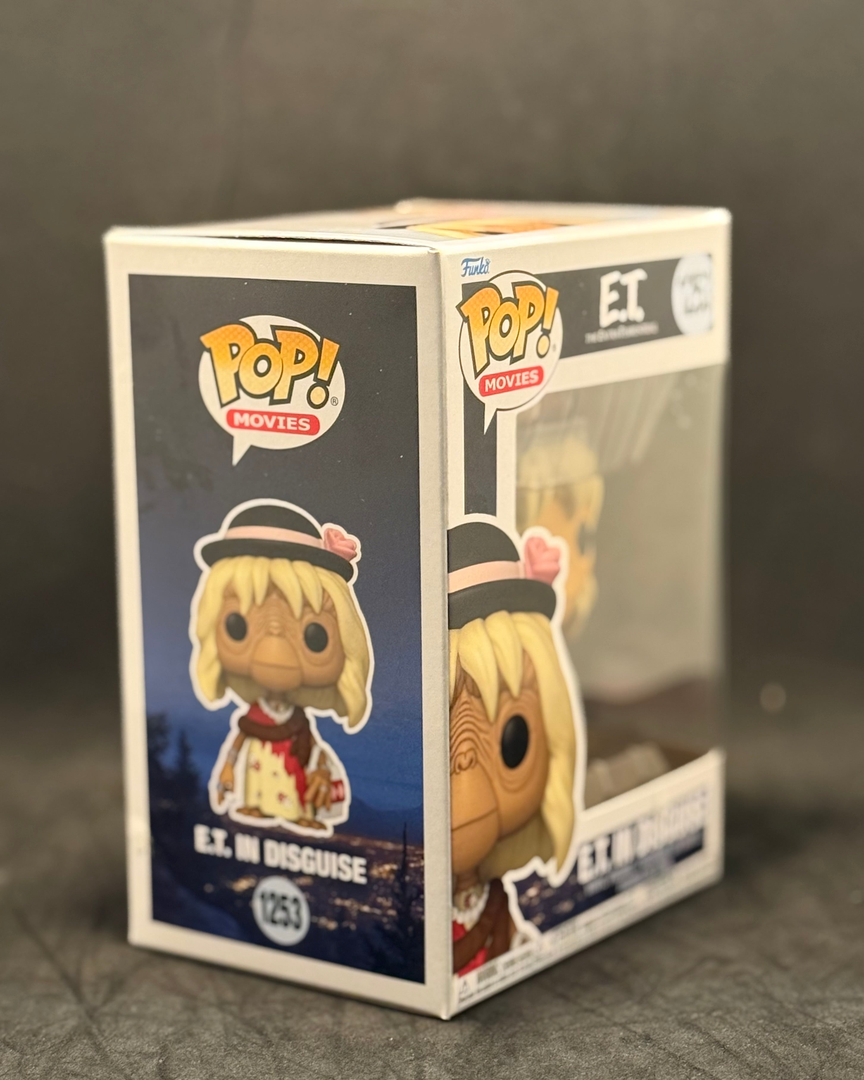 Funko POP! Movies - E.T. (40th Anniversary) - E.T. in Disguise (1253) 'Small Box Damage'
