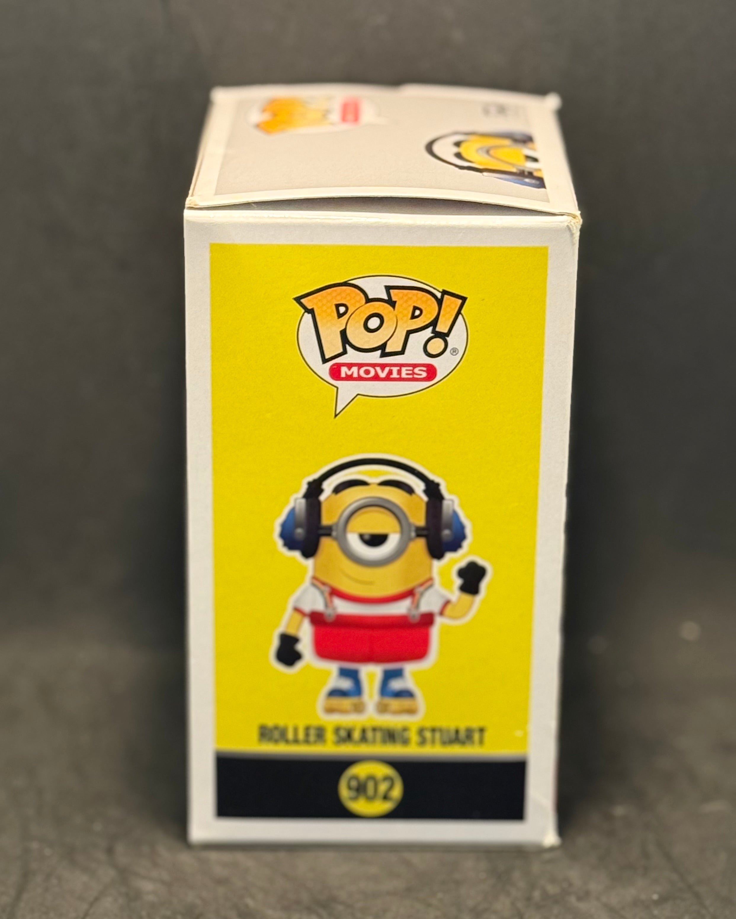 Funko POP! Movies - Minions, The Rise of Gru - Roller Skating Stuart (902) "Small Box Damage"