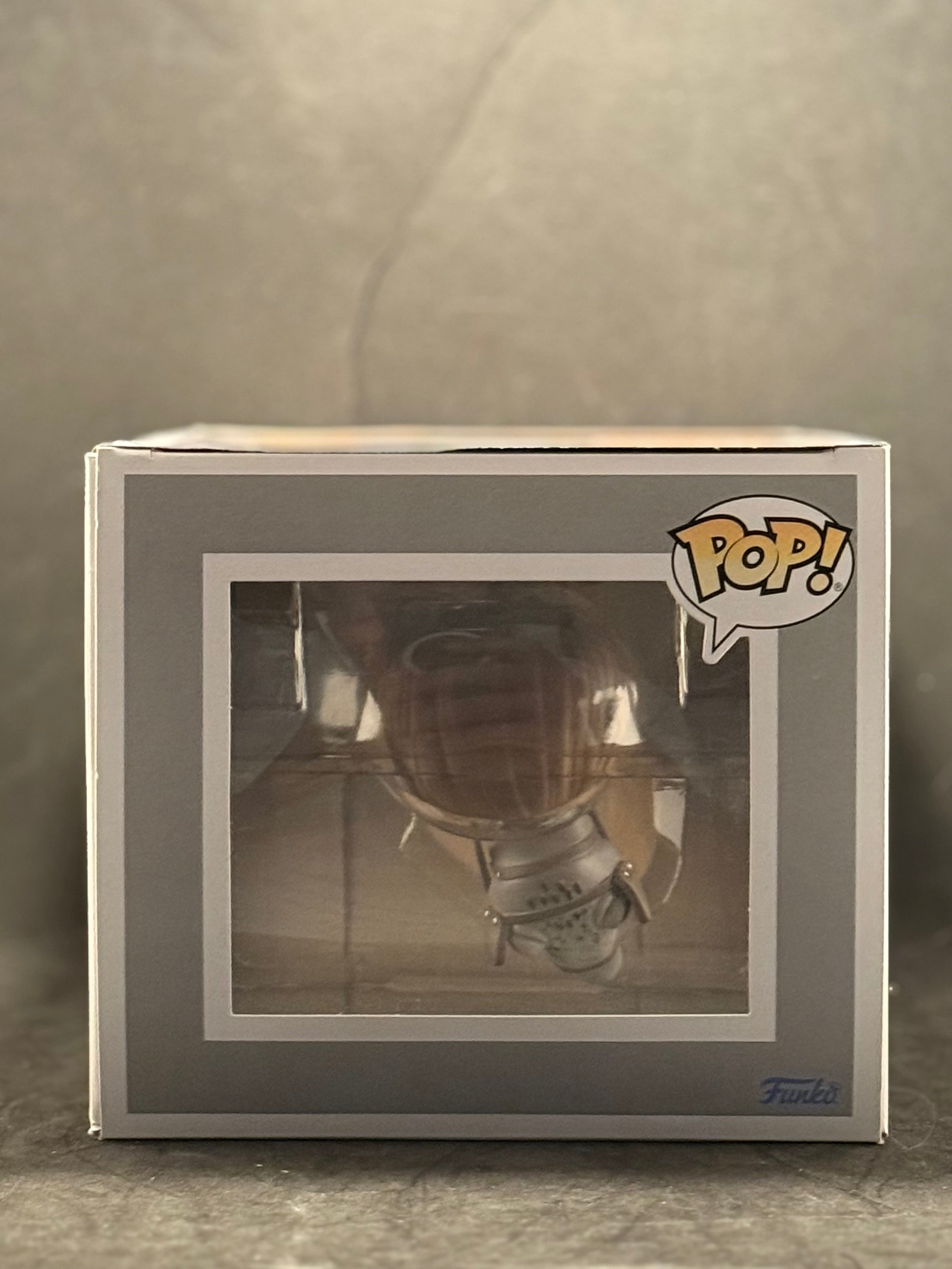 Funko POP! Star Wars - Ben Kenobi on Eopie (549) "Box Damage"