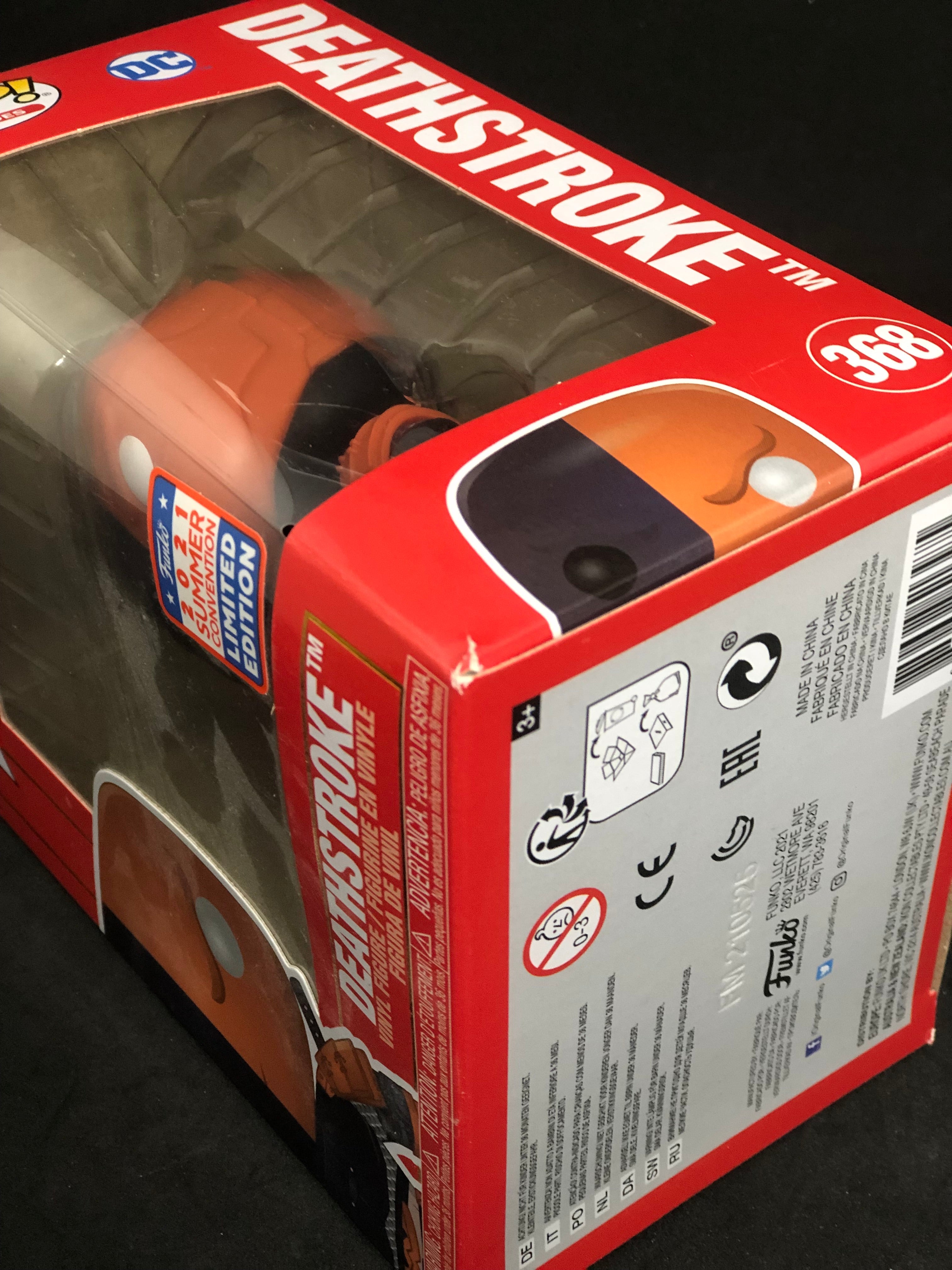Funko POP! Television - DC Super Heroes - Deathstroke SDCC 2021 (368) 'Minor Box Damage'