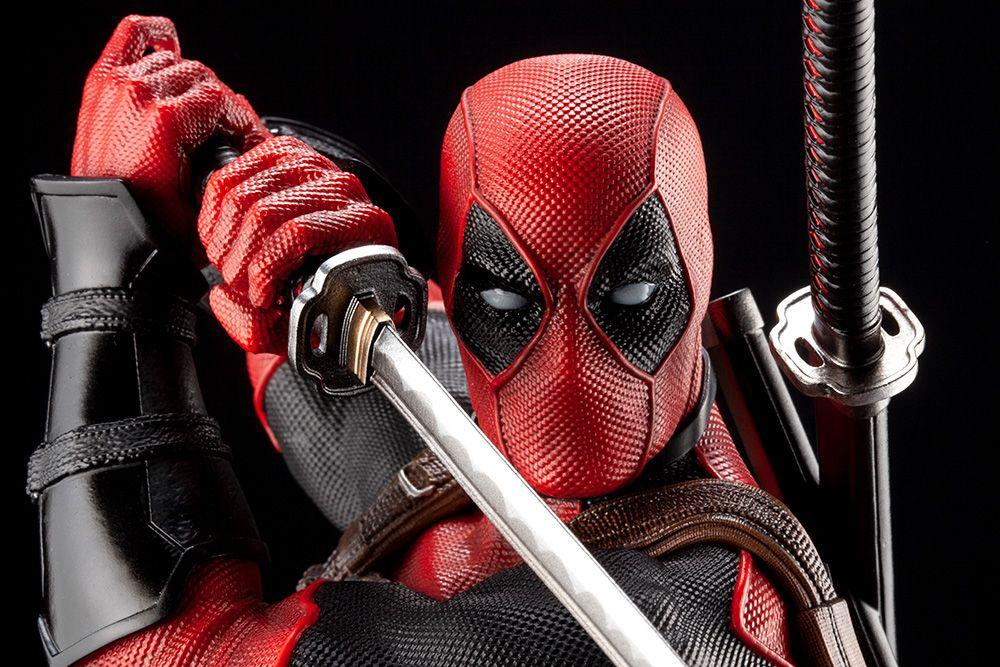 Kotobukiya - DC Comics - Deadpool Maximum Fine Art (48 cm)