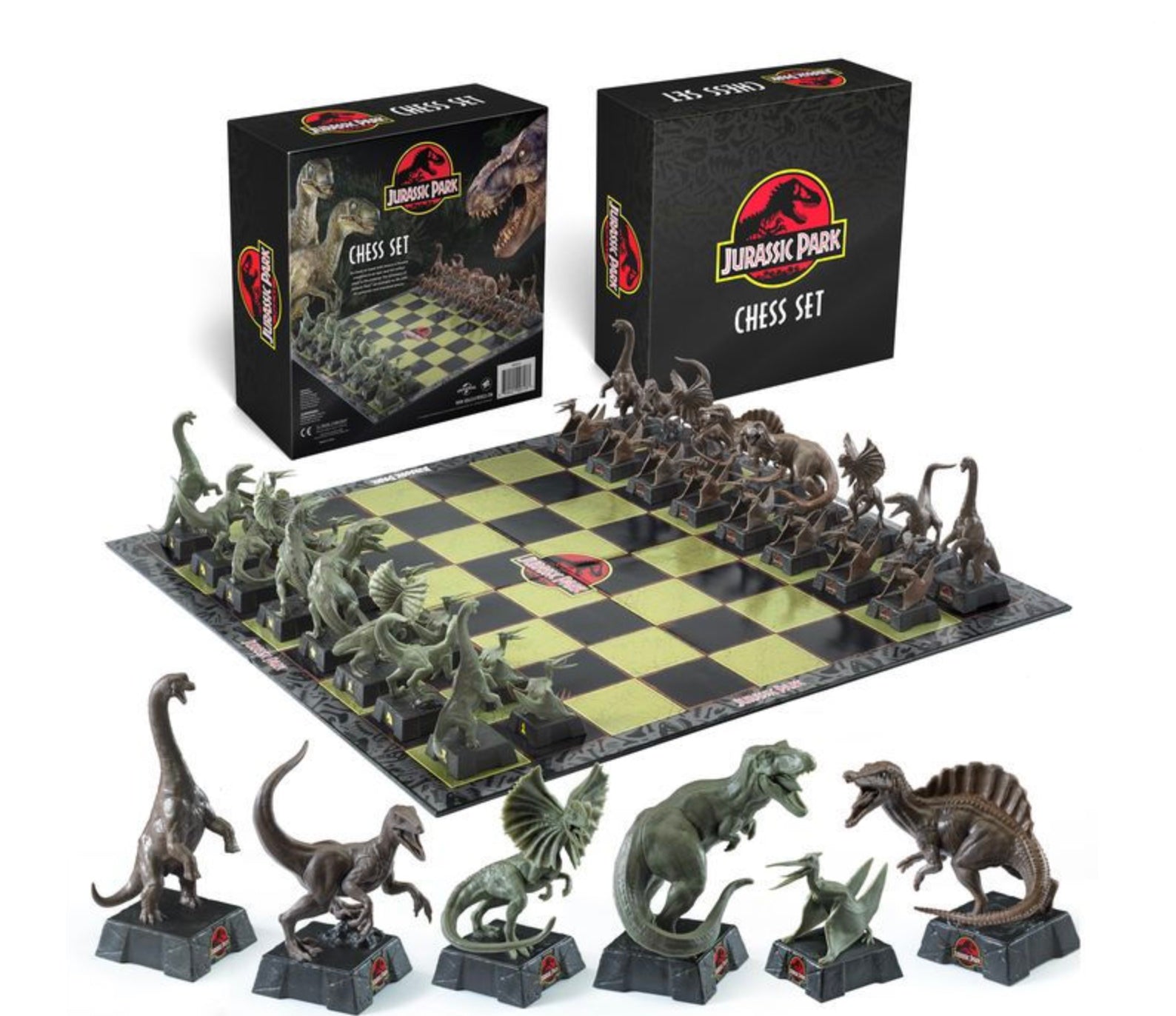The Noble Collection, Chess Set - Jurassic Park : Dinosaurs (Sealed)
