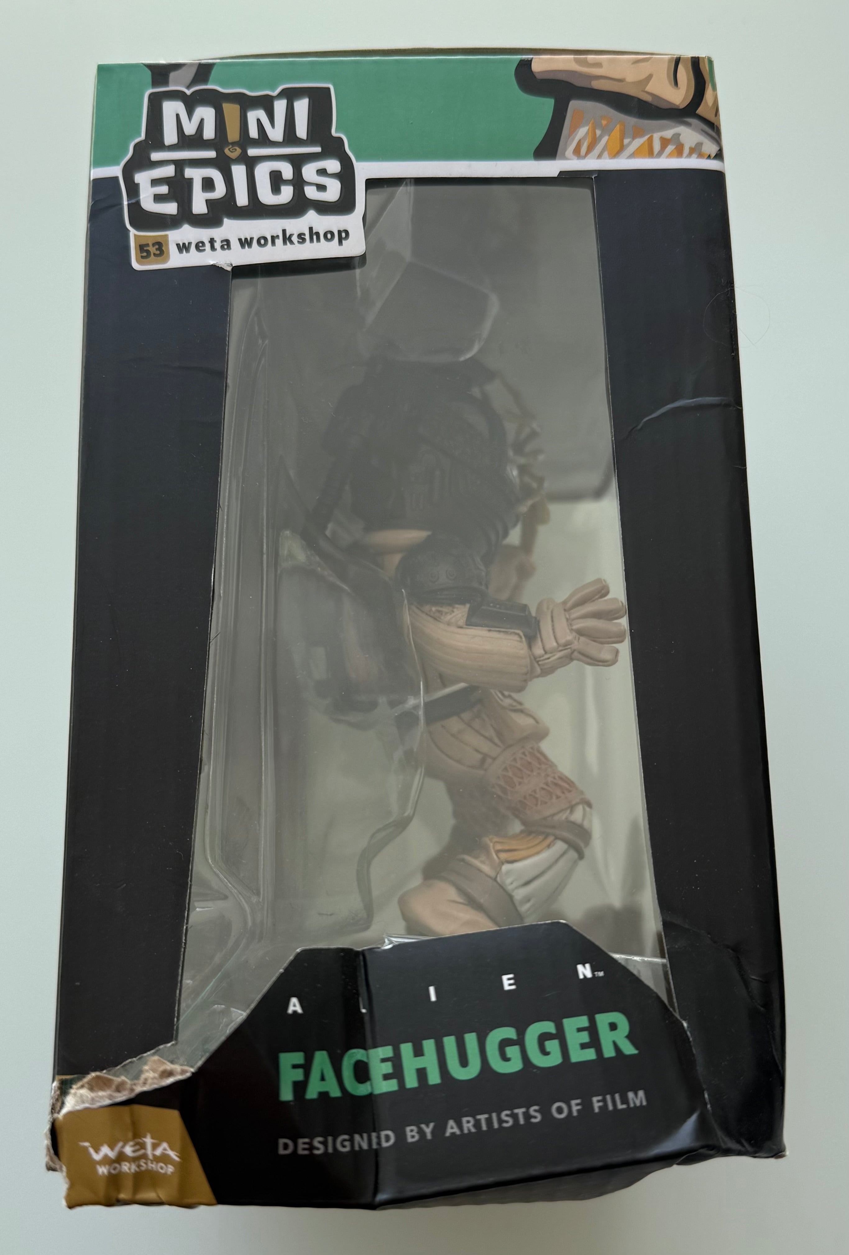 WETA, Mini Epics - Alien - Facehugger (#3) (15cm) 'Box Damaged'