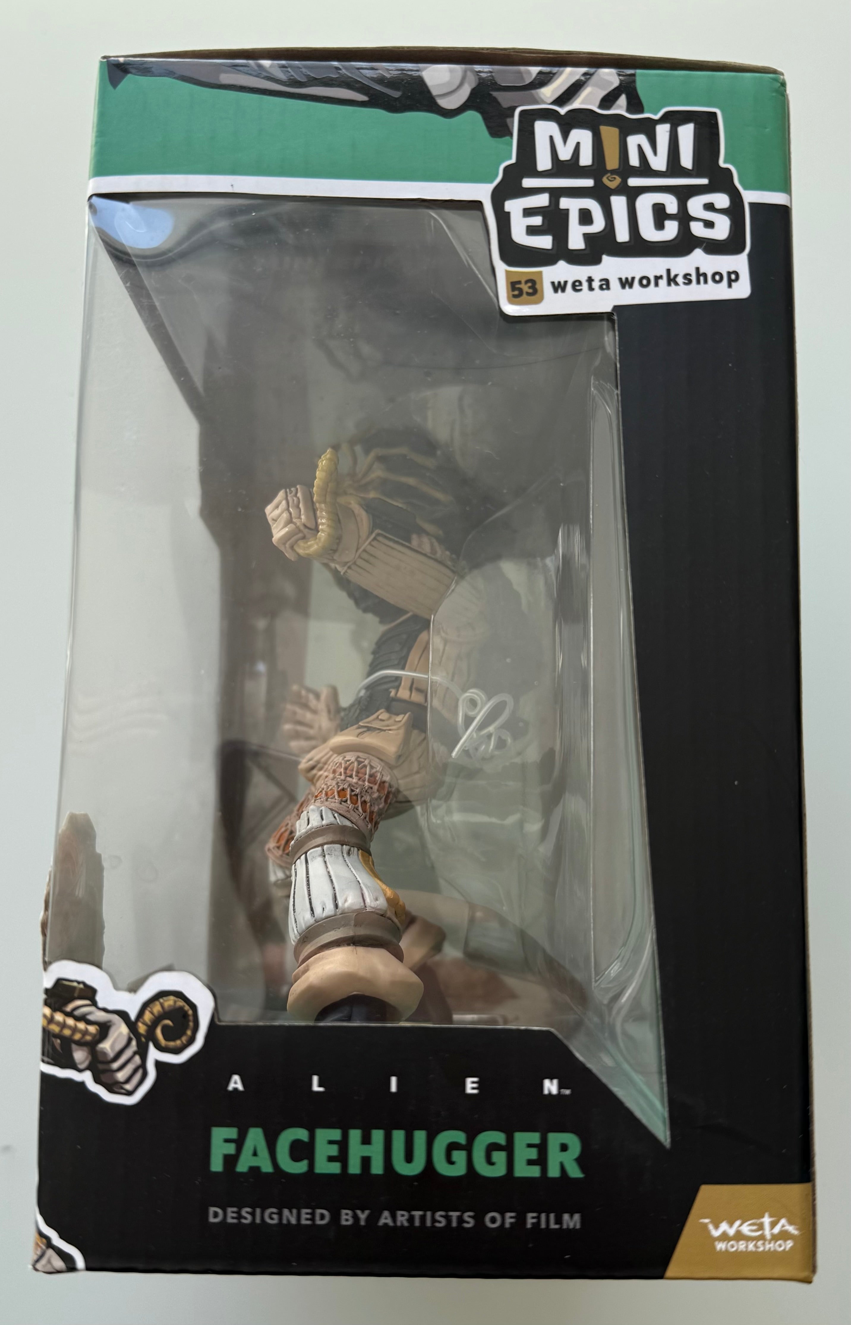 WETA, Mini Epics - Alien - Facehugger (#3) (15cm) 'Box Damaged'