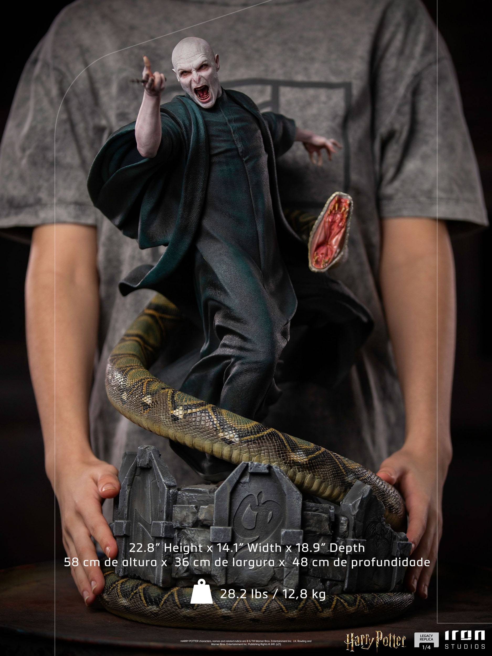 Iron Studios Statue - Wizarding World Harry Potter Replica Voldemort & Nagin (58Cm) Iron Studios