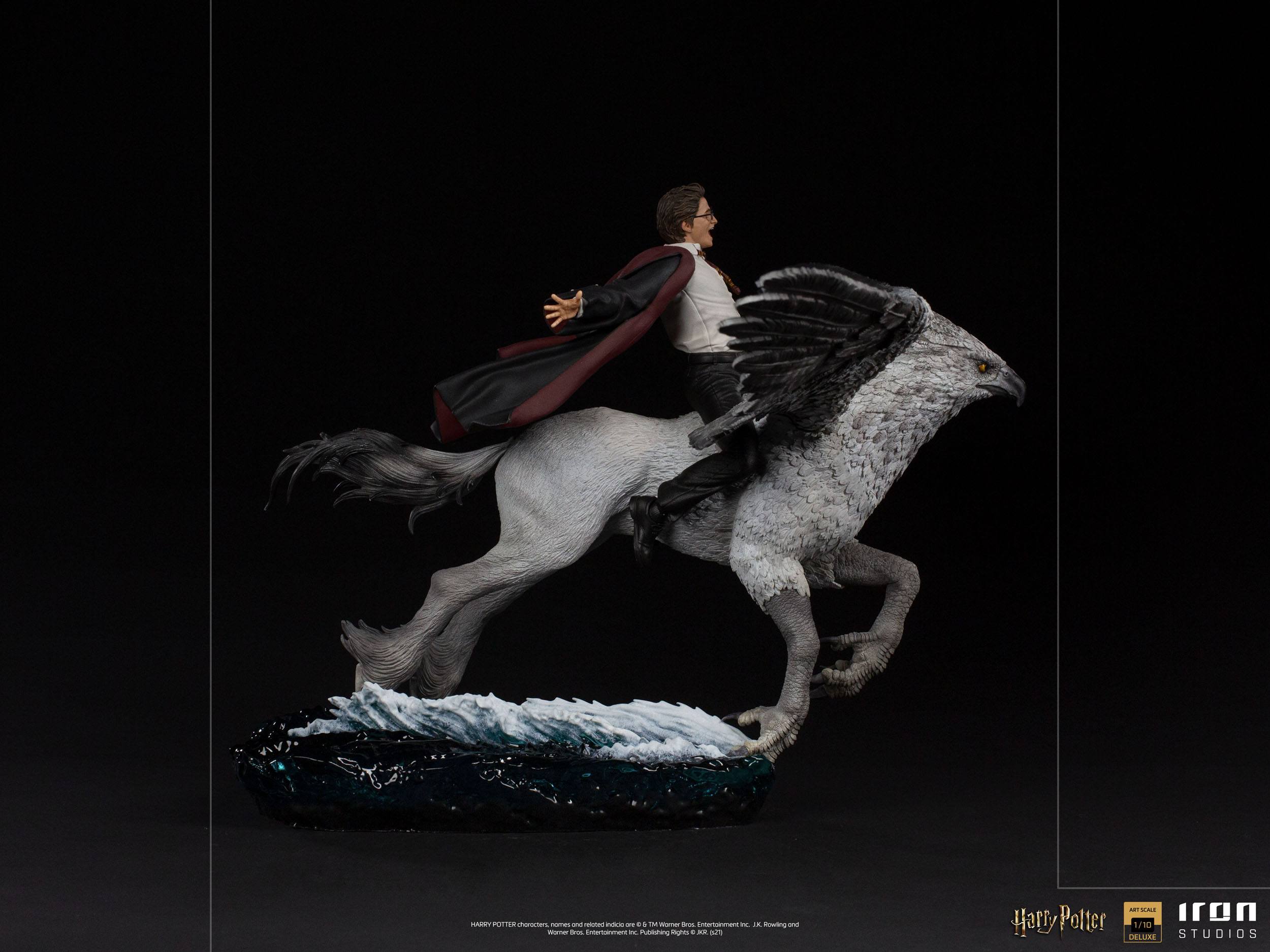 Iron Studios Statue - Harry Potter And Buckbeak (30Cm) Exclusive Iron Studios