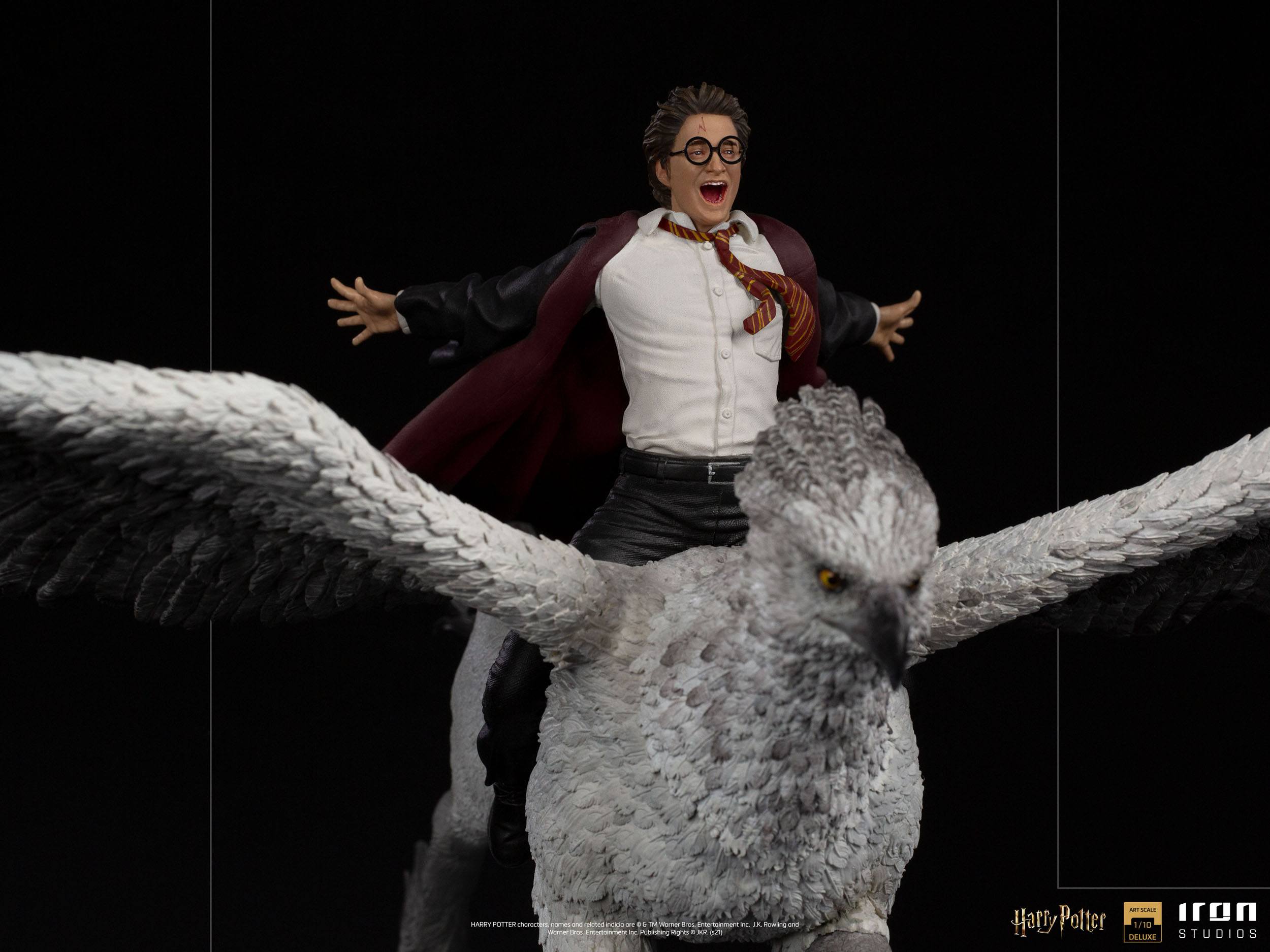 Iron Studios Statue - Harry Potter And Buckbeak (30Cm) Exclusive Iron Studios