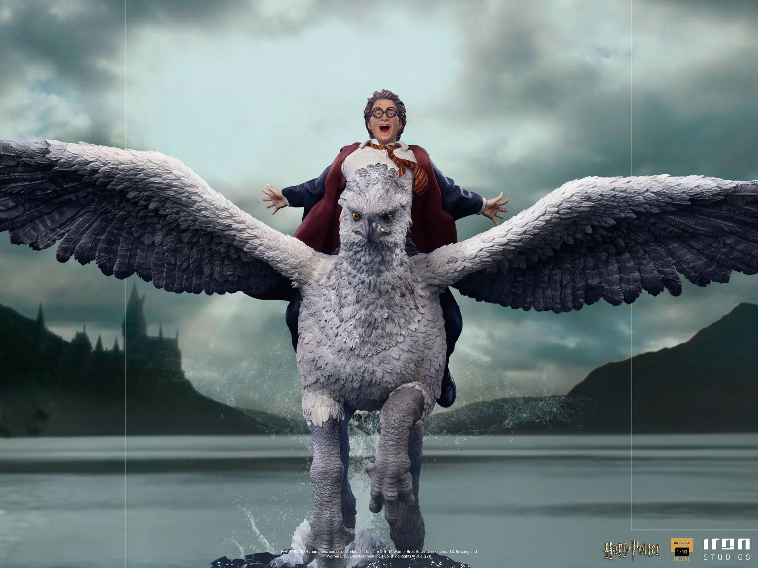 Iron Studios Statue - Harry Potter And Buckbeak (30Cm) Exclusive Iron Studios