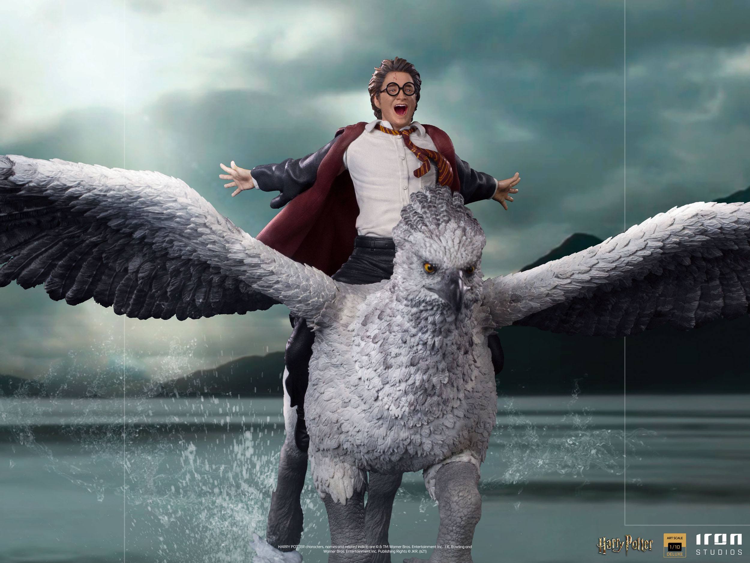 Iron Studios Statue - Harry Potter And Buckbeak (30Cm) Exclusive Iron Studios