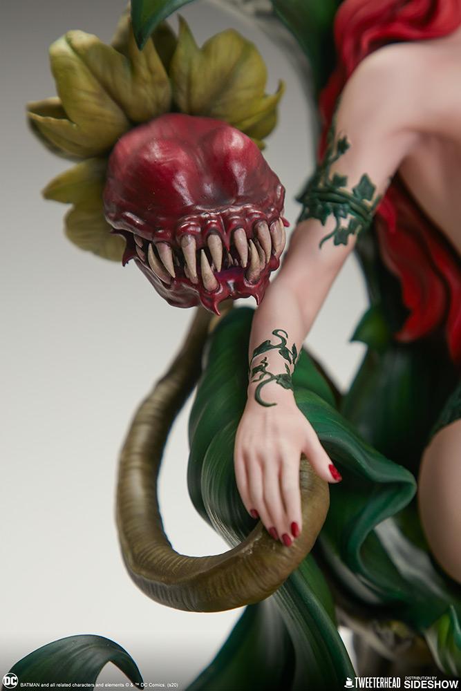 SIDESHOW Statue - DC Comics, Poison Ivy Maquette (36cm)