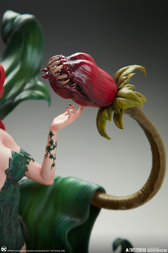 SIDESHOW Statue - DC Comics, Poison Ivy Maquette (36cm)
