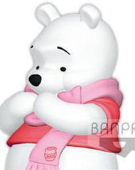 Supreme Collection - Disney Winnie The Pooh (White Version) Figurines