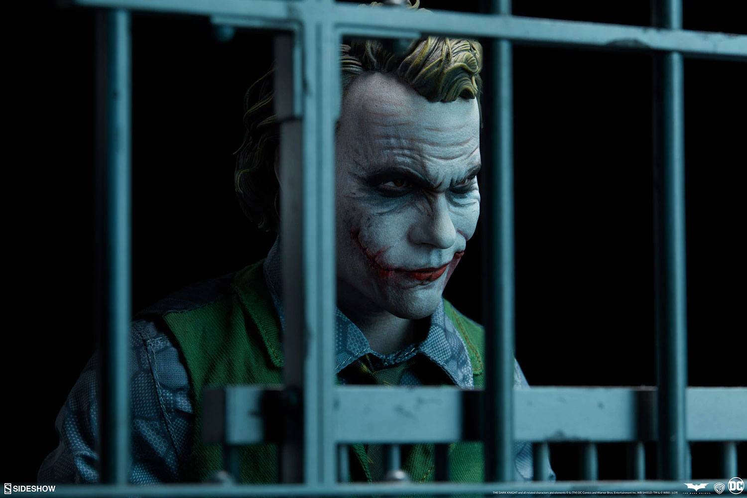 Sideshow - Dc Comics The Dark Knight Joker (51Cm) Figurines