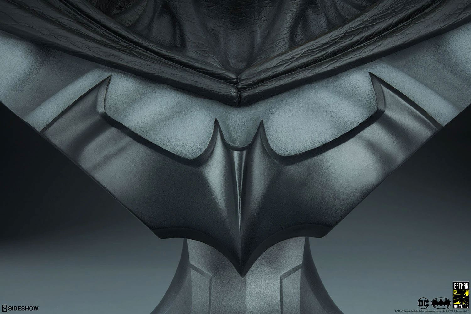 Sideshow - DC Comics - Batman - Bust 1/1 Batman (66 cm)